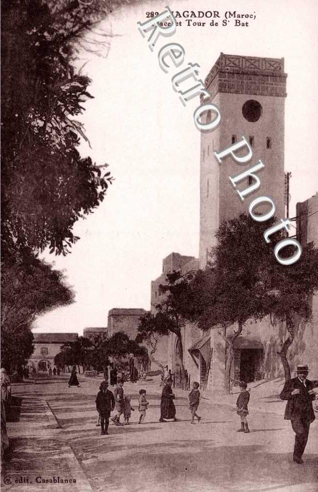 Place et Tour de Saint Bat