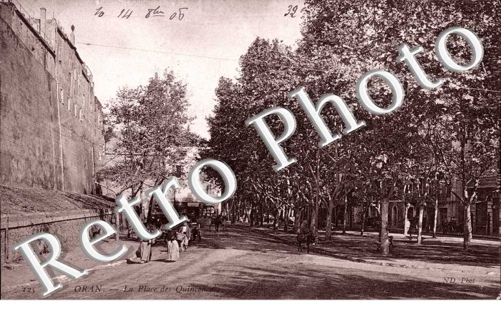 la Place des Quinconces
