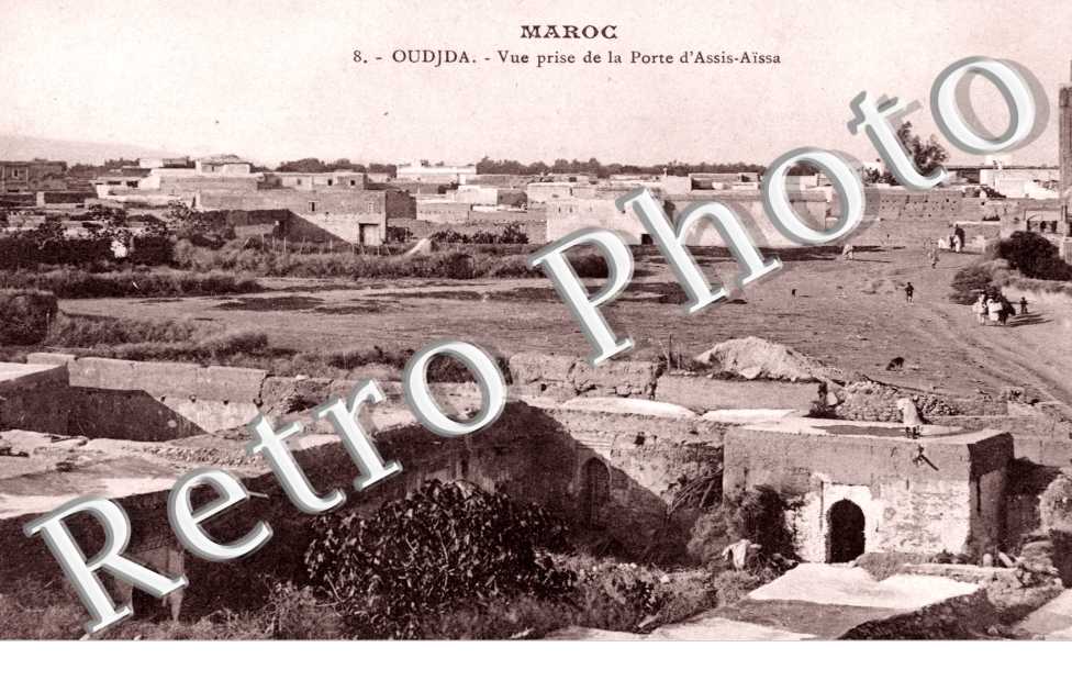 Vue prise de la Porte d&#039;Assis-Aissa