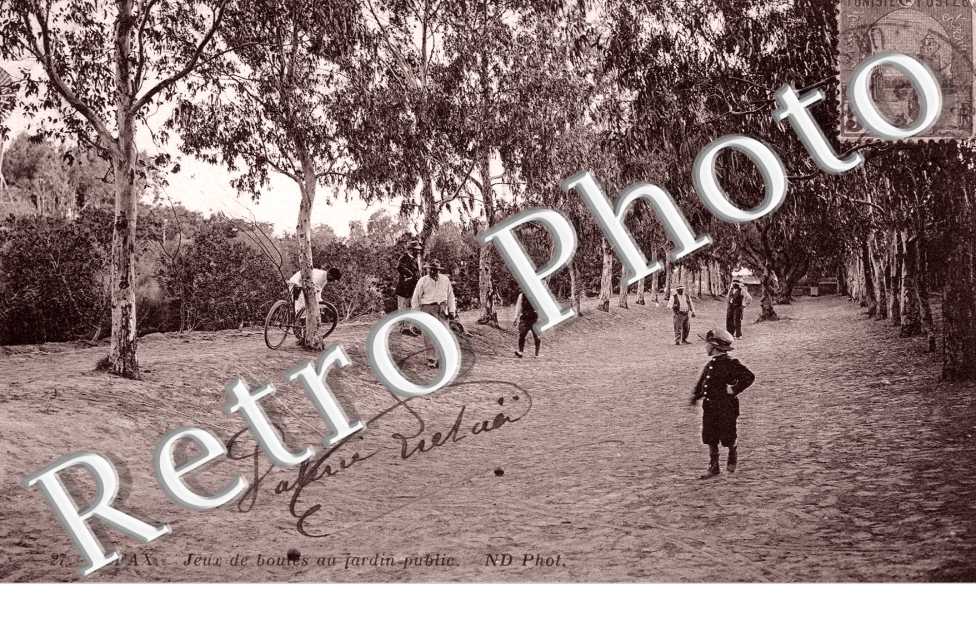 Jeux de Boules au Jardin Public