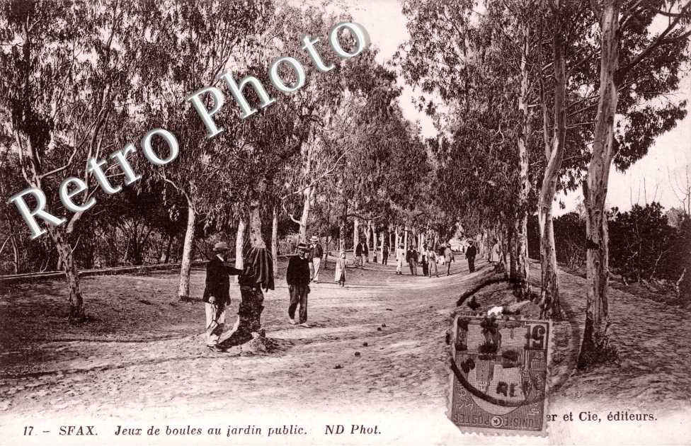 Jeux de Boules au Jardin Public