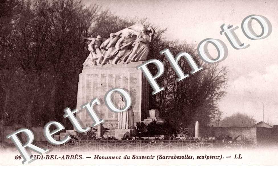 Monument du souvenir (Sarrabezolles, sculptuer)