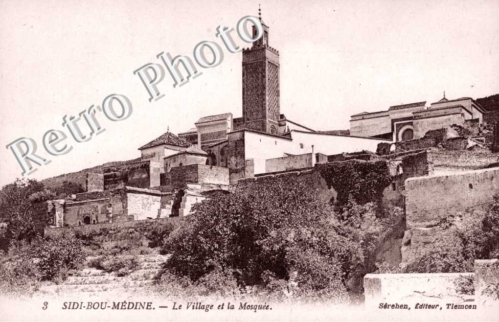 Village et la Mosquee