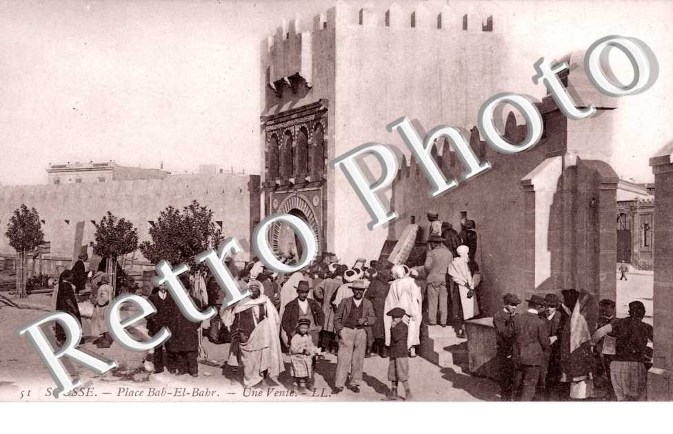 Place Bab-El-Bahr, Une Vente