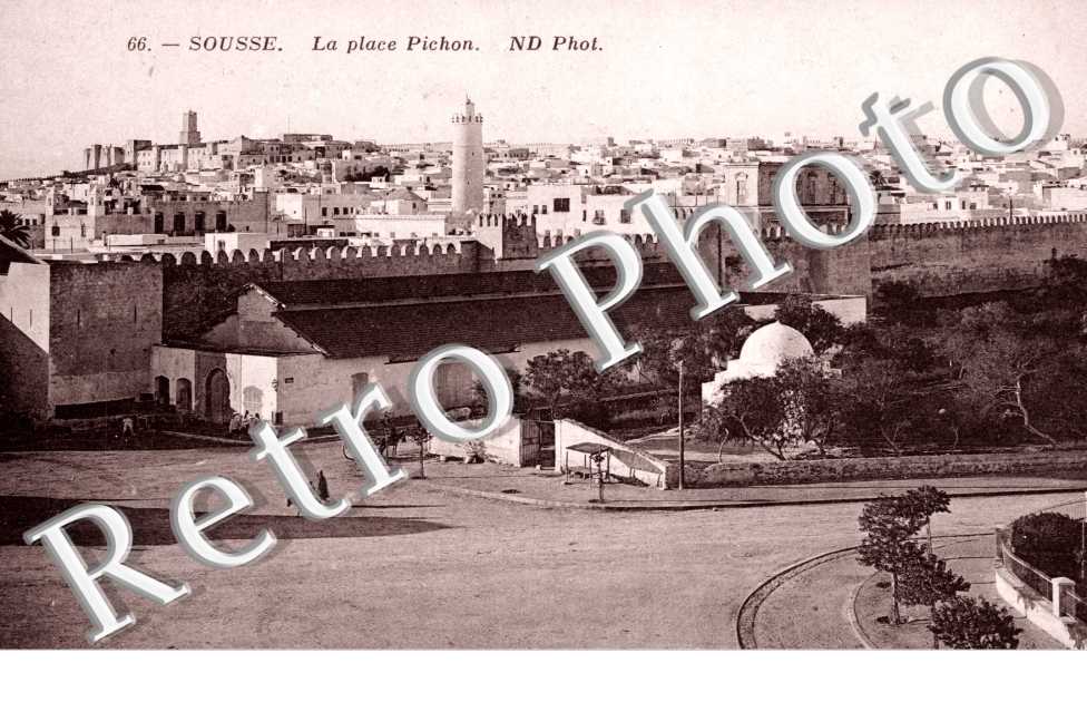 la Place Pichon