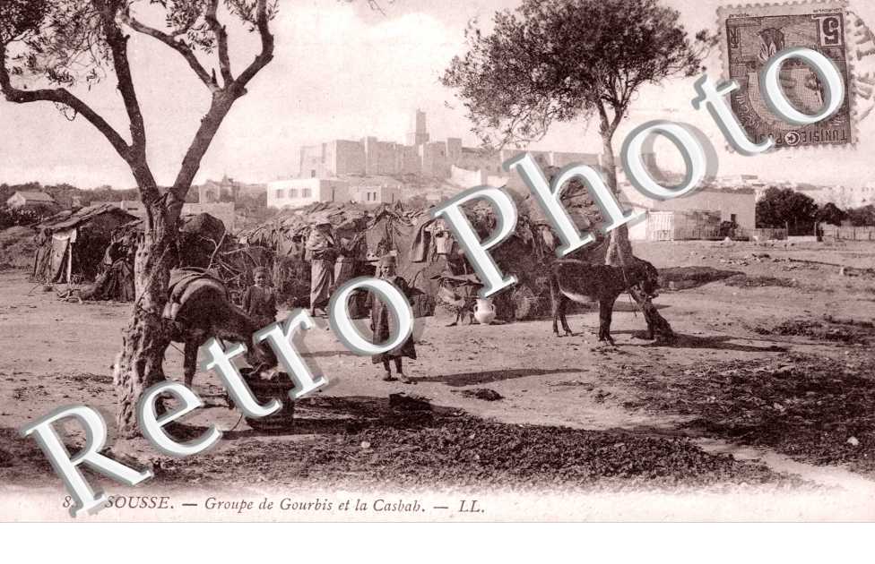 Groupe de Gourbis et la Casbah