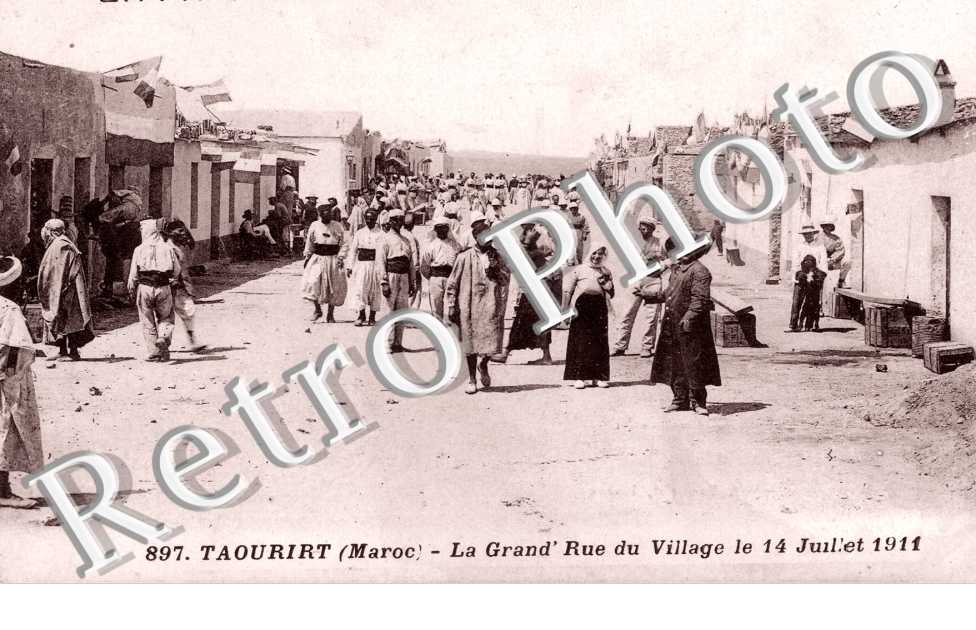 la Grande Rue du Village le 14 Juillet 1911