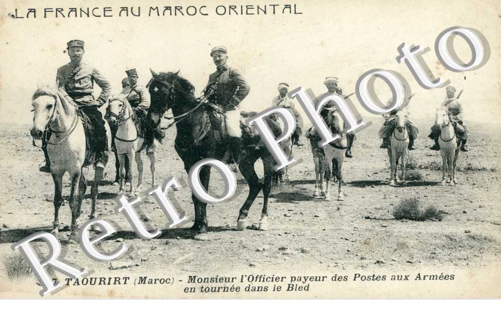 Monsieur l'Officier payeur des Postes aux Armees en tournee dans le Bled