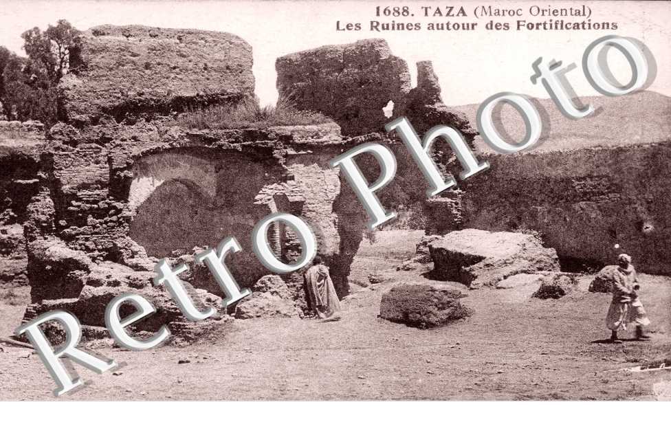 les Ruines autour des Fortifications