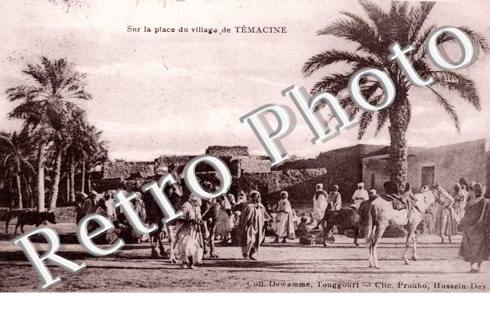 Sur la Place du Village de Temacine