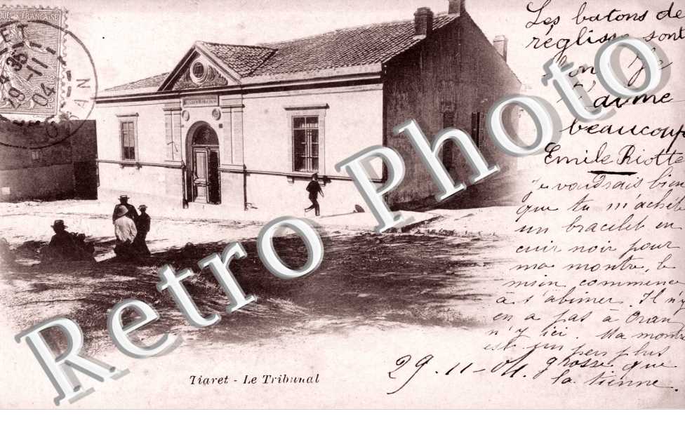 le Tribunal