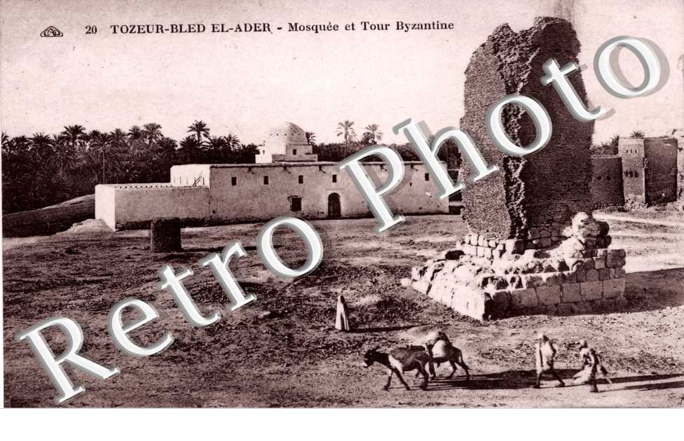 Mosquee et tour Byzantine