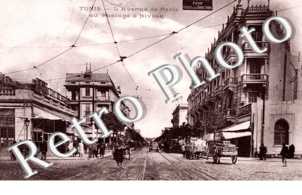l&#039;Avenue de Paris au Passage a niveau
