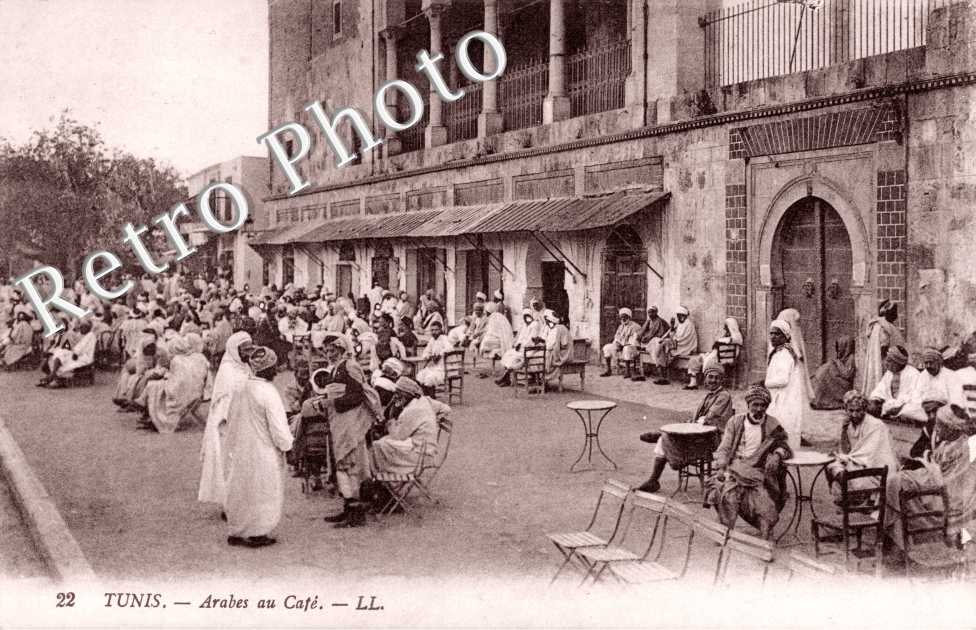 Arabes au Cafe