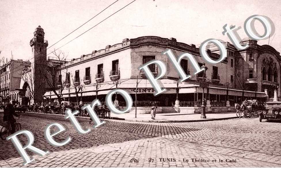 le Theatre et le Cafe