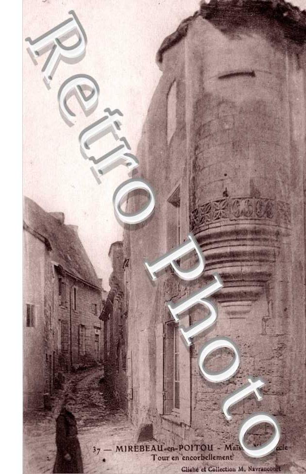 Maison XVe siecle Tour en encorbellement