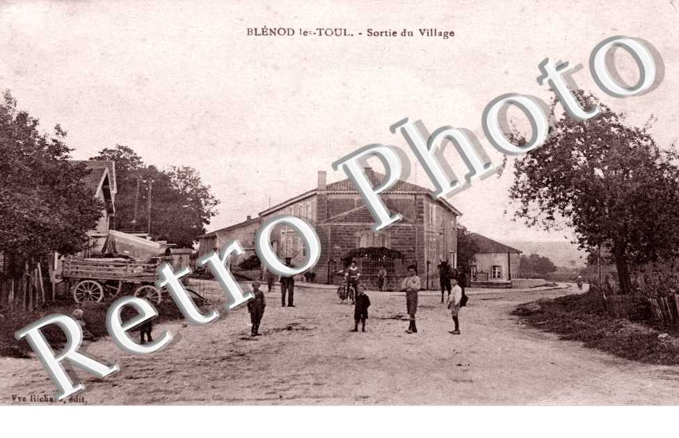 Sortie du village