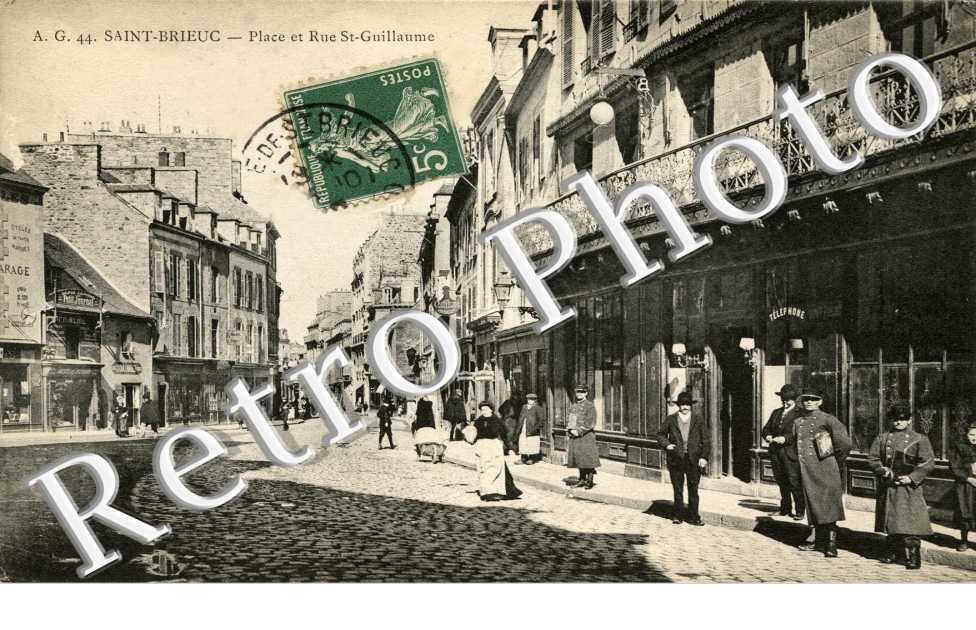 Place et Rue Saint Guillaume