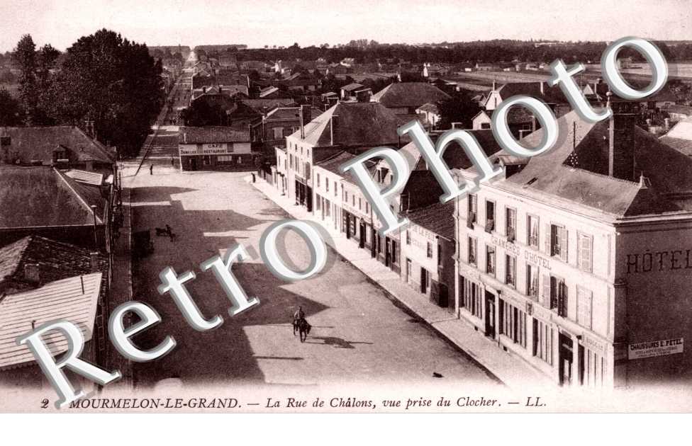 la rue de Chalons, vue prise du clocher