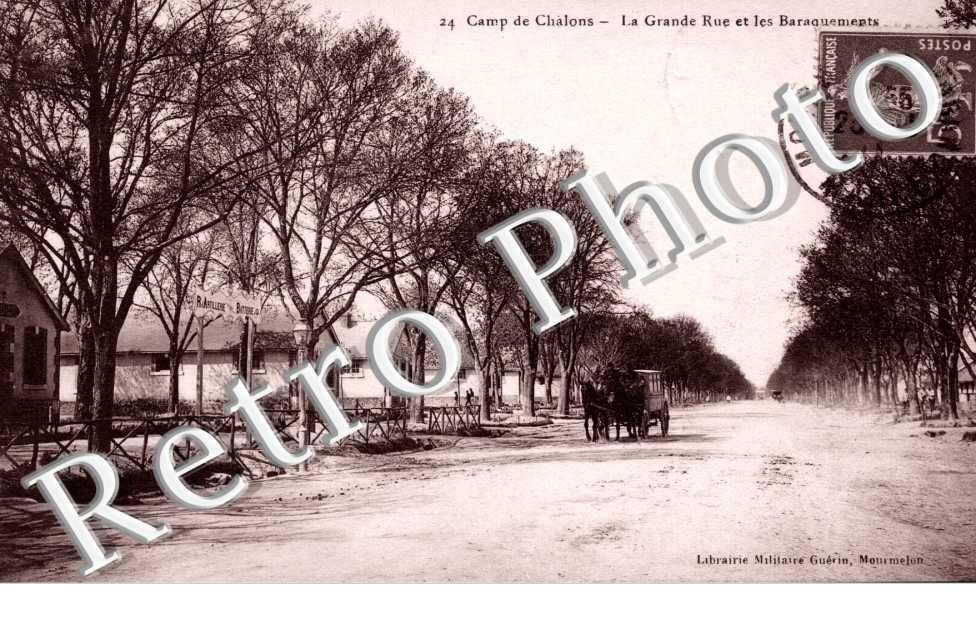 camp de Chalons La grande rue et les baraquements