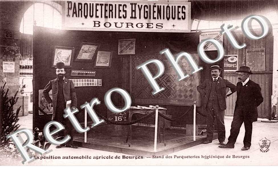 exposition automobile agricole de bourges - stand de Parqueteries Hygieniques de Bourges