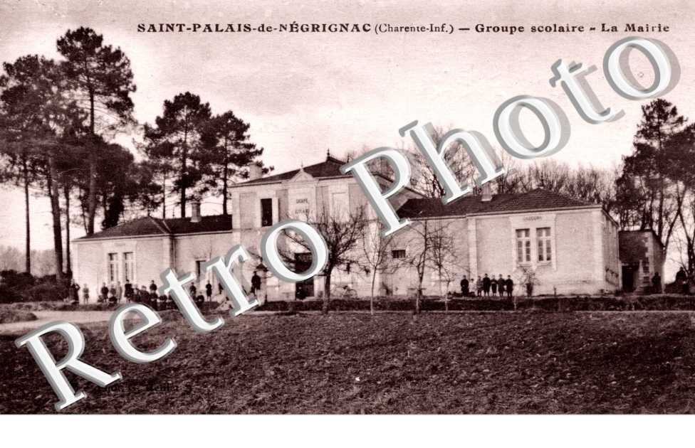Groupe Scolaire, La Mairie