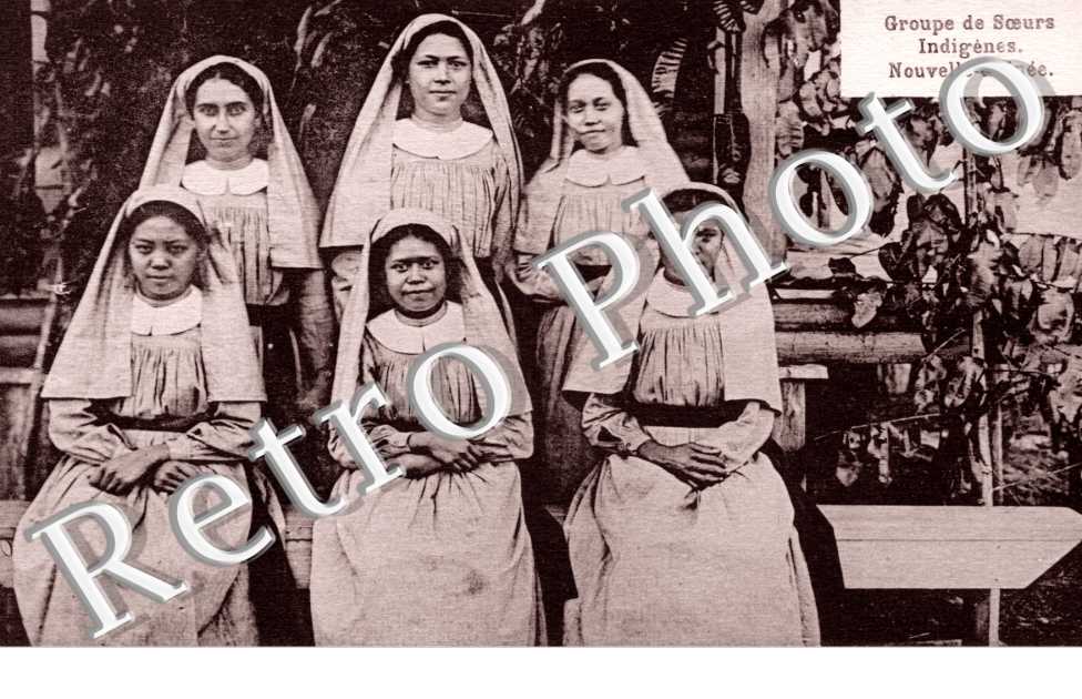 Groupe de Soeurs indigenes