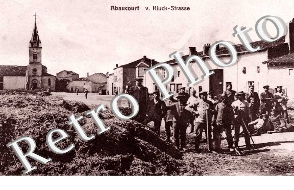 V. Kluck-Strasse