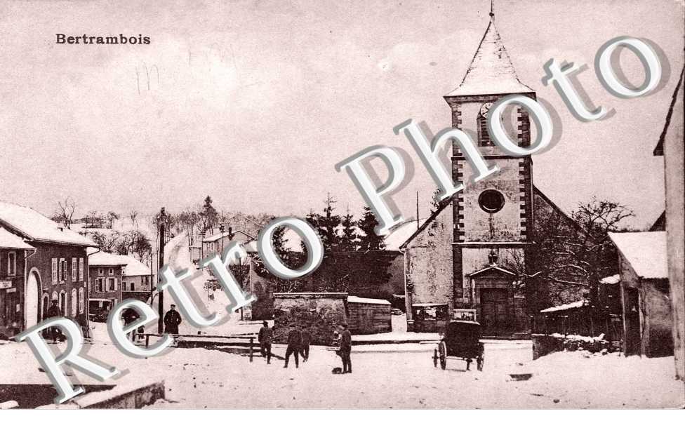 Intieur du village sous la neige