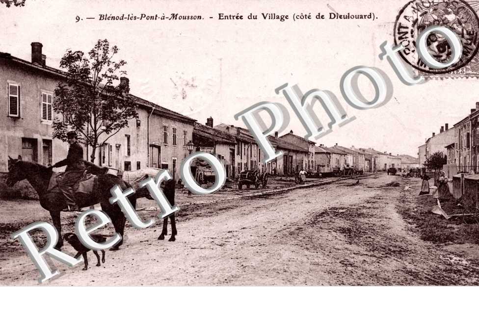 entree du village