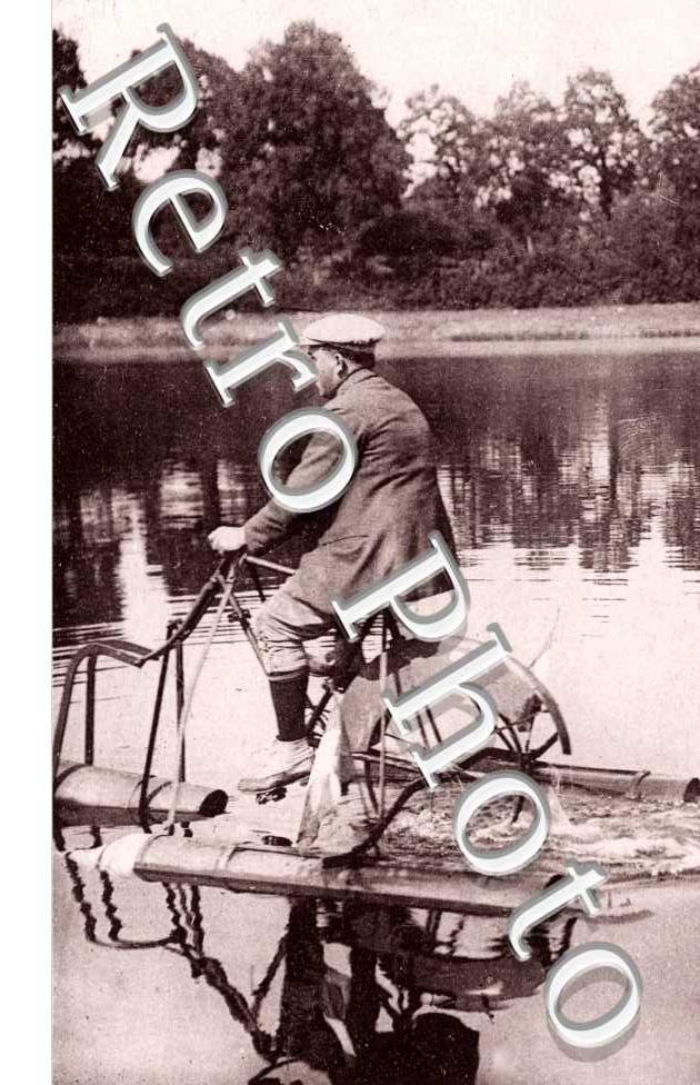 (un velo sur l&#039;eau)