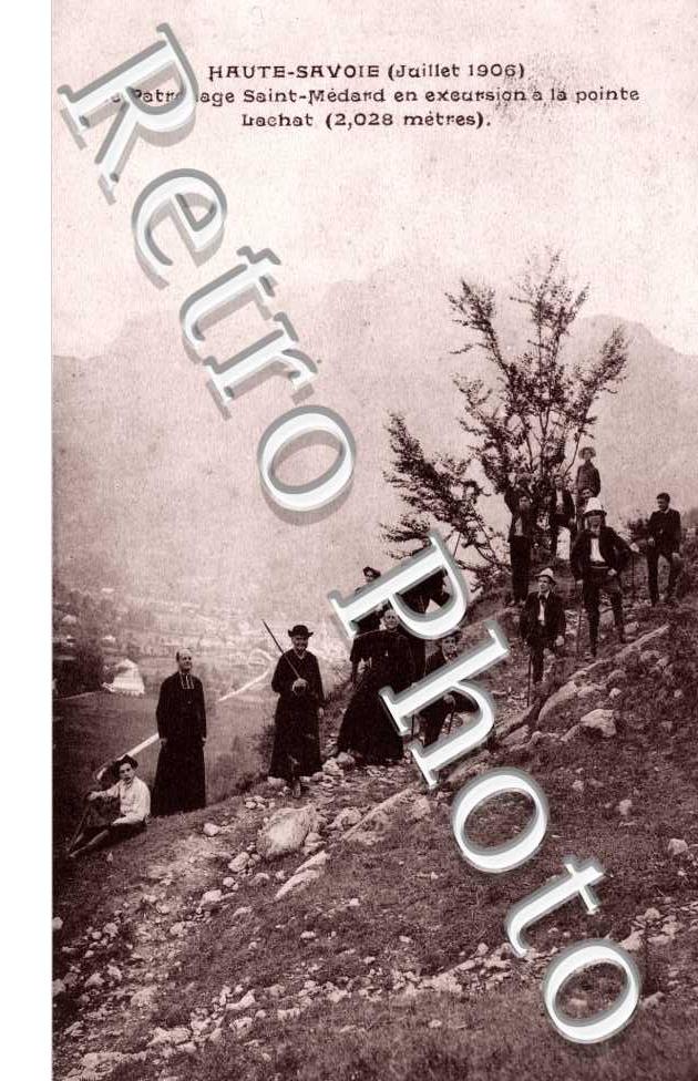 le patronage Saint Medard en excursion a la Pointe Lachat