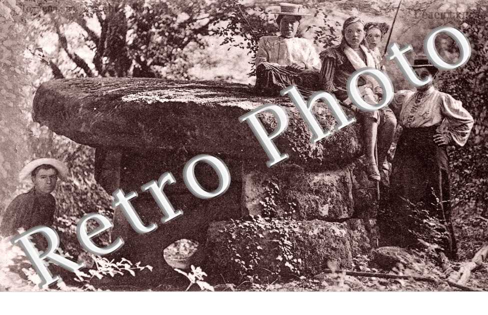 Guelendjik, Dolmen Jane Vallee (Granbergs Brefkort