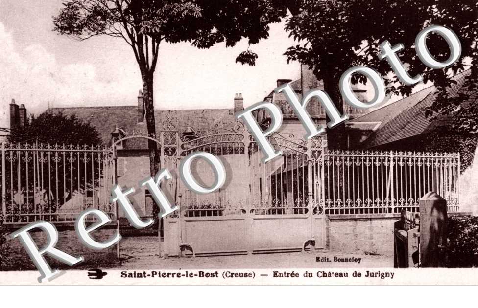 entree du chateau de Jurigny
