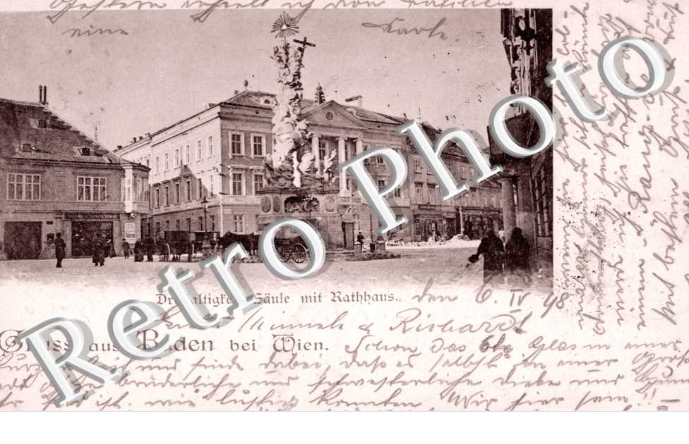 Dreifaltigfeits-Saule mit Rathaus