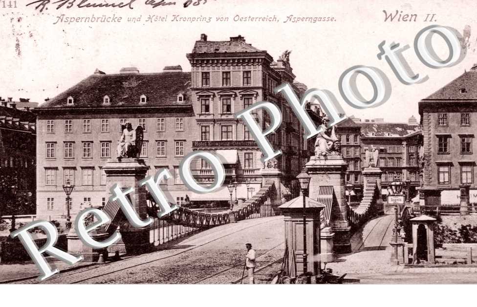 Aspernbrucke und Hotel Kronprinz von Oesterreich, Asperngasse