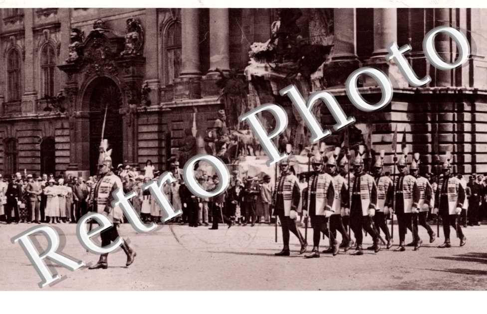 Marche de la Grade du Corps