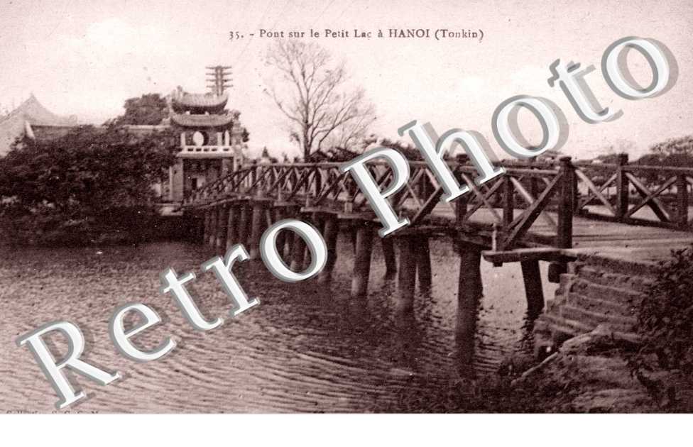 Pont sur le Petit lac