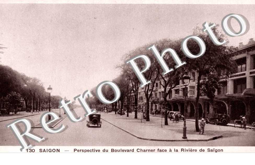 Saigon, Boulevard Charner face a la riviere de Sigon