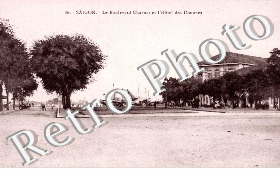 Saigon, Boulevard Charner et Hotel des Douanes