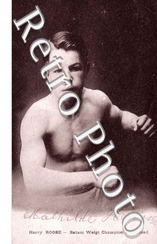 Harry RooseE, Batam Weight Champion of Holland