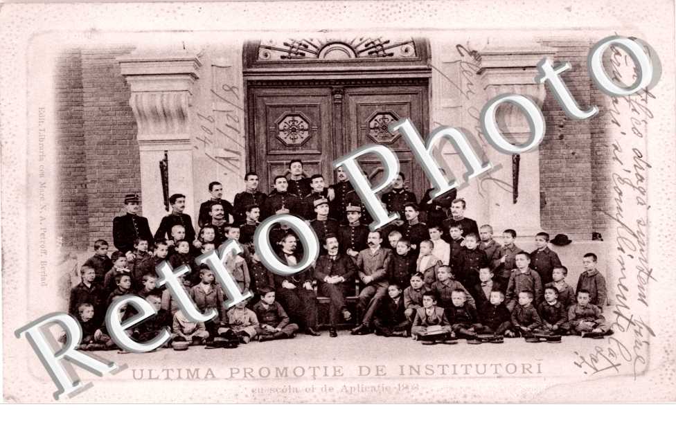 Ultima Promotie de Institutori, eu Scola de Aplicatie 1903