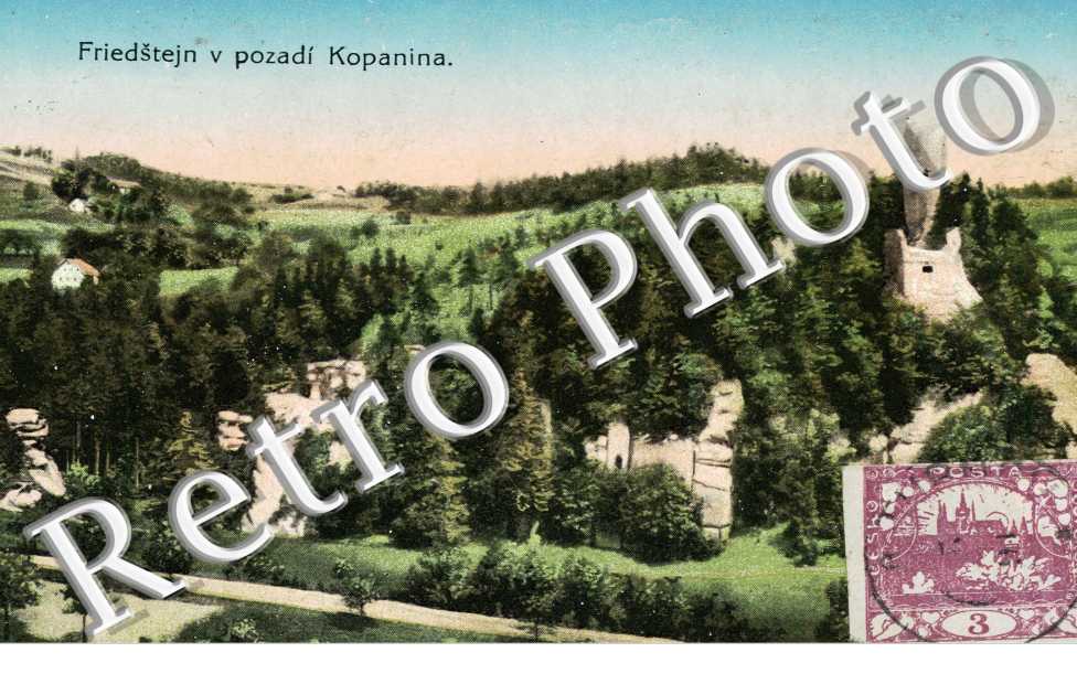 Friedstejn v pozadi