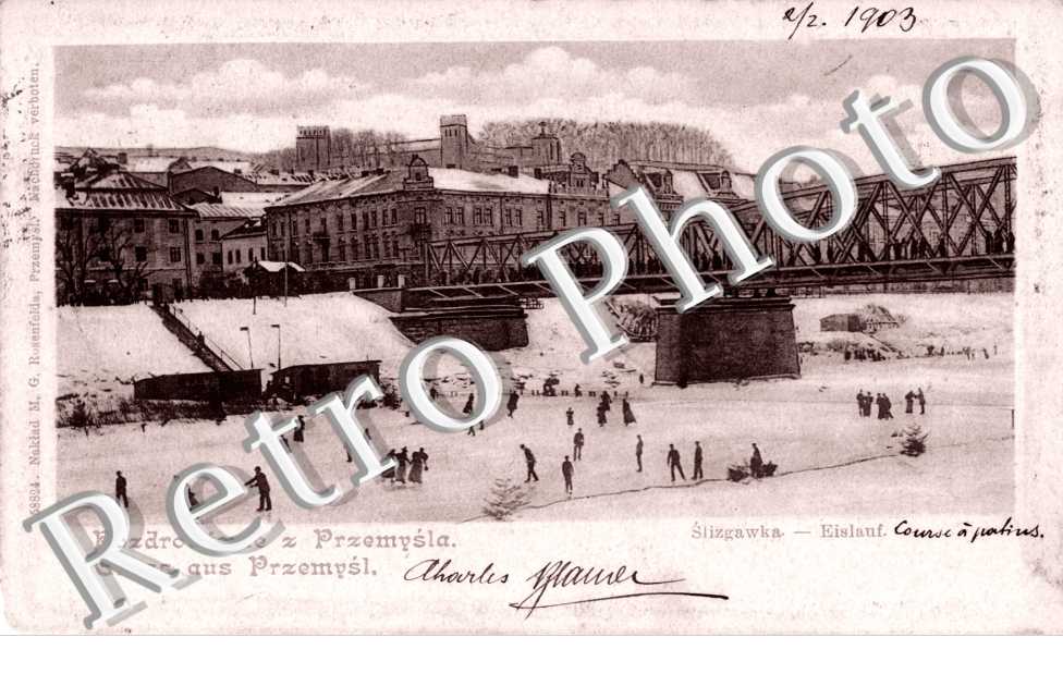 Promsel, Slizgawka, Eislauf