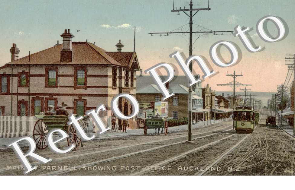 Main St. Parnell Showing Post Office