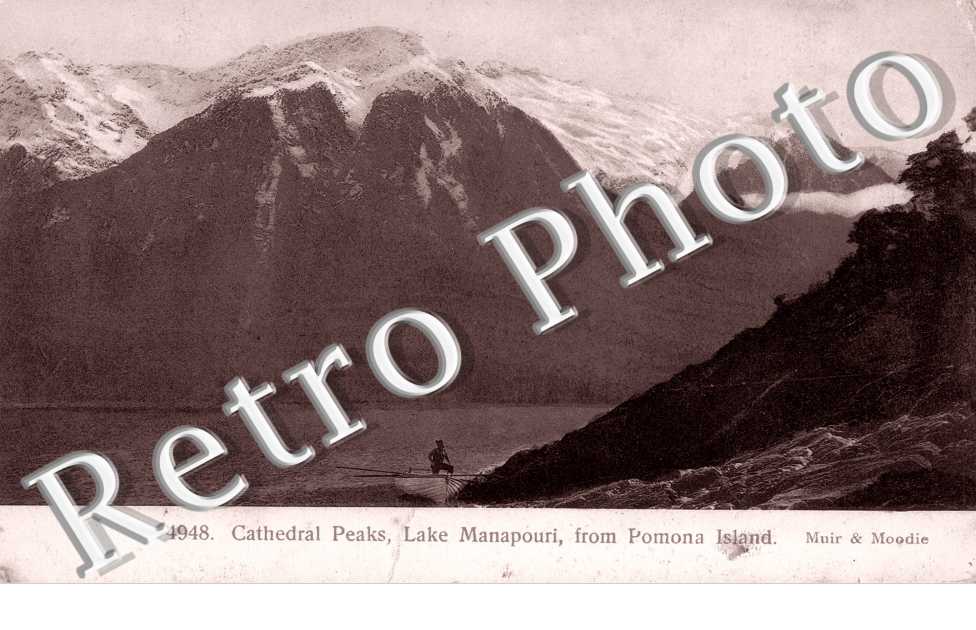 Cathedral Peaks, Lake