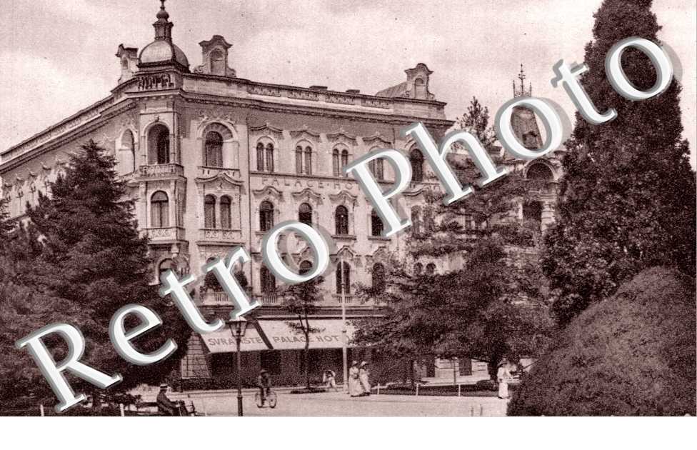 La Place de l&#039;Academie