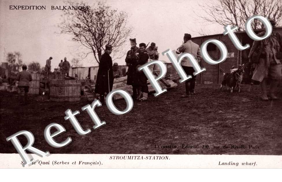 Station, Sur le Quai, Expedition Balkanique