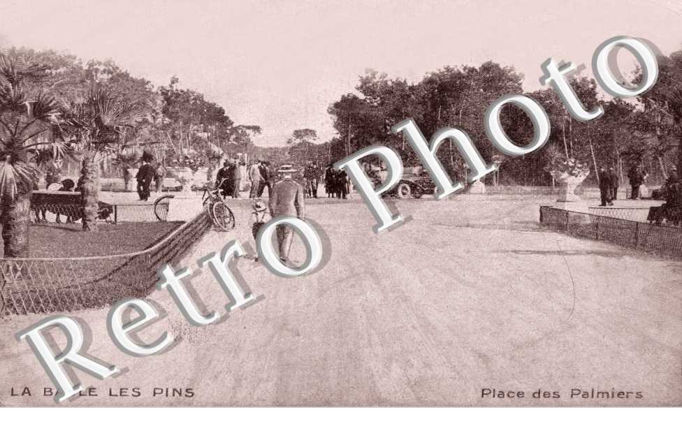 La Place des Palmiers