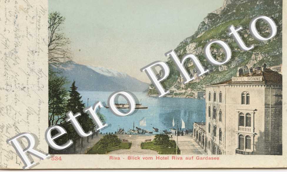 Blick vom Hotel Riva auf Gardasee